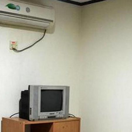 Hotel Mutiara Jakarta Bagian luar foto