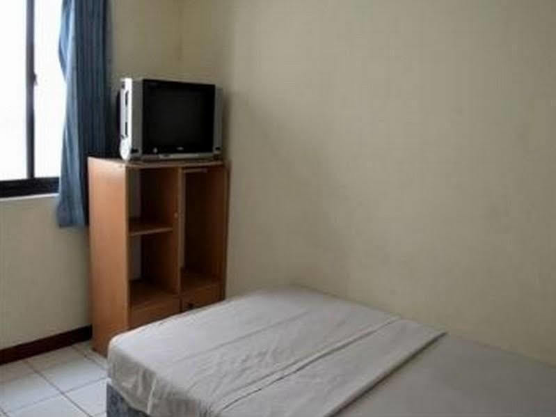 Hotel Mutiara Jakarta Bagian luar foto
